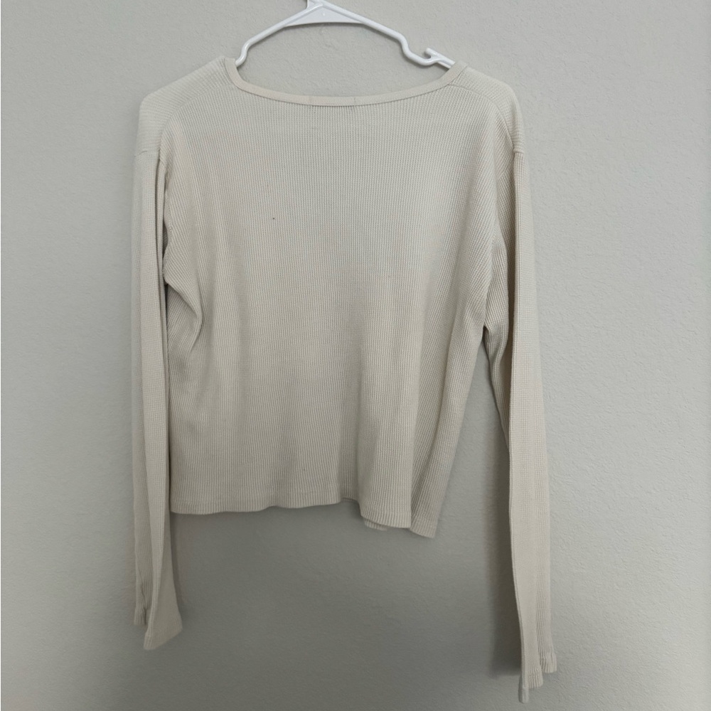 Brandy Melville Ribbed Henley Long Sleeve Top - Picture 2 of 2